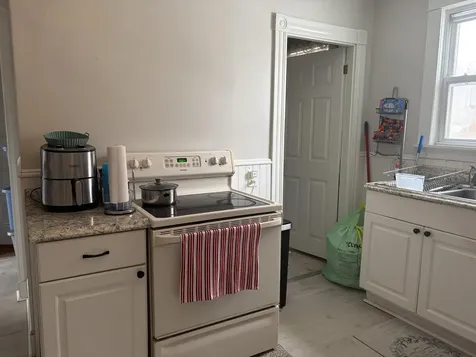 28 Kelsey Street Waterville ME 04901
