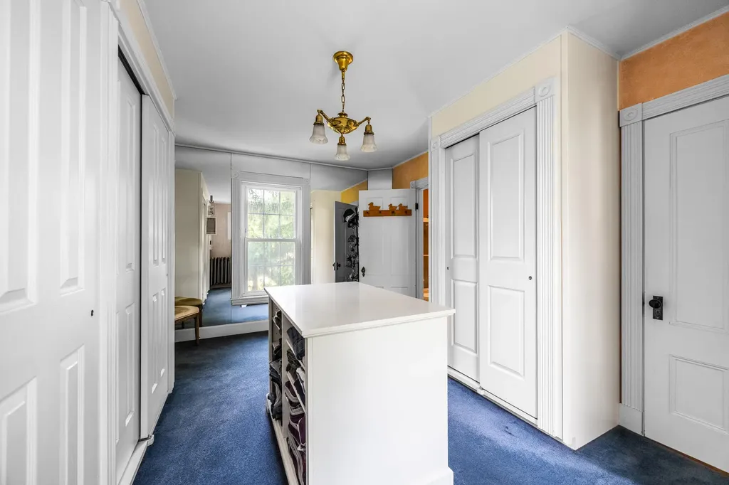 1290 State Street Veazie ME 04401