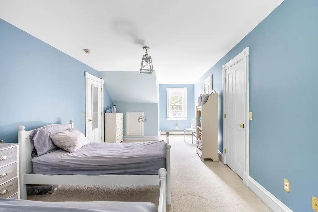 1290 State Street Veazie ME 04401