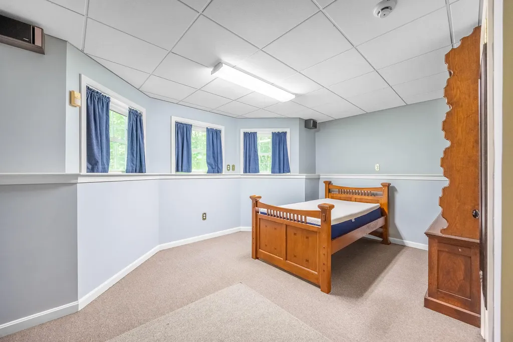 1290 State Street Veazie ME 04401