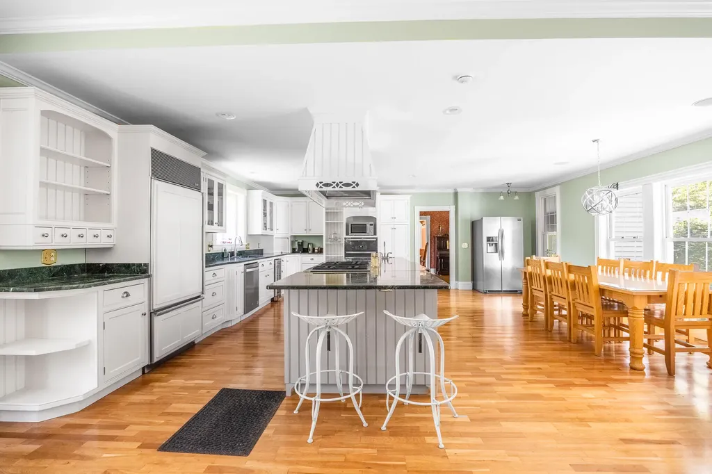 1290 State Street Veazie ME 04401