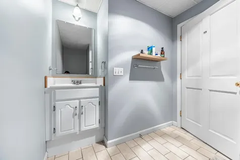 1290 State Street Veazie ME 04401