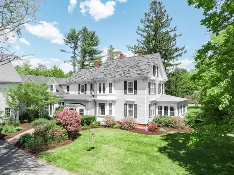 1290 State Street Veazie ME 04401