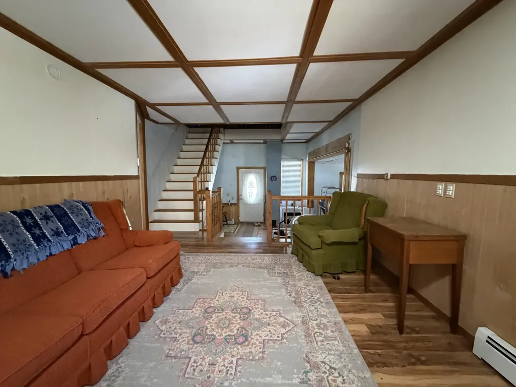 9 Grant Drive Dover-foxcroft ME 04426