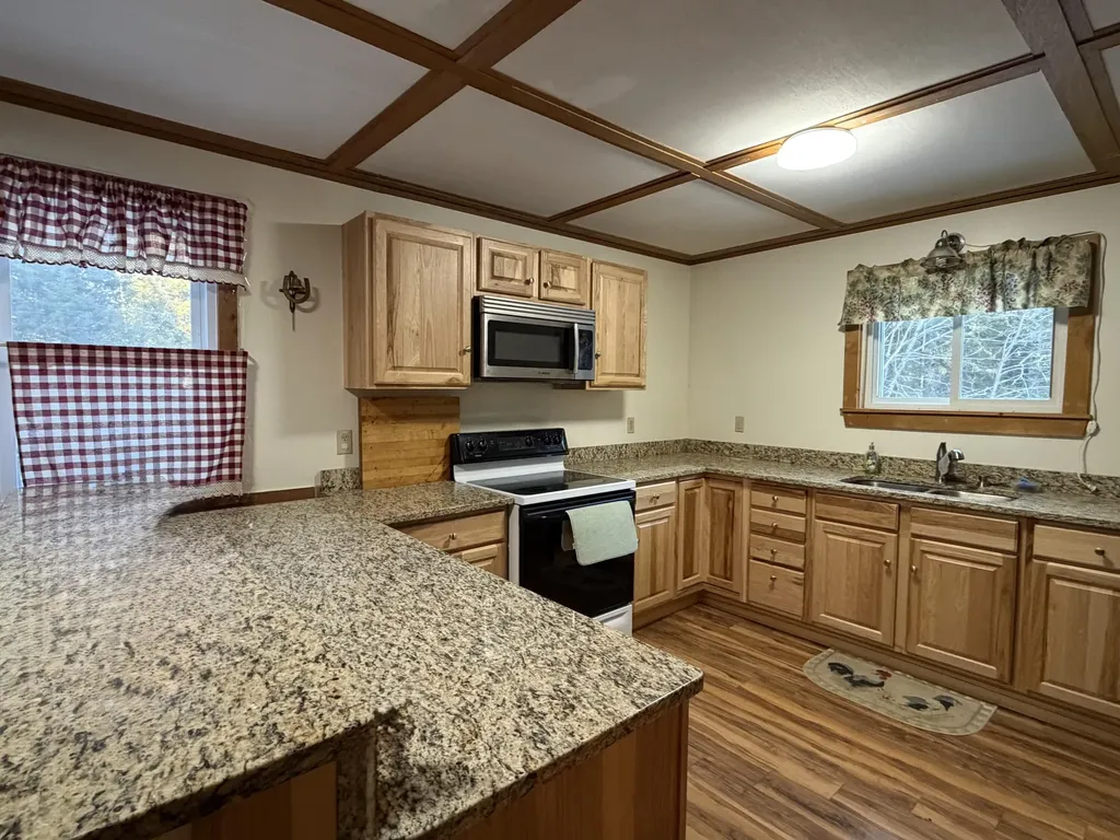 9 Grant Drive Dover-foxcroft ME 04426