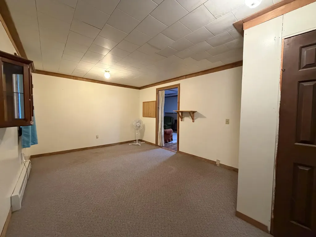 9 Grant Drive Dover-foxcroft ME 04426