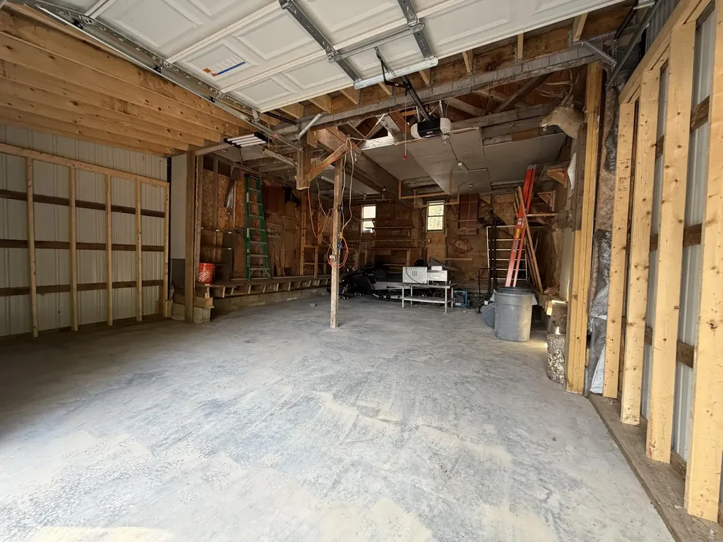 9 Grant Drive Dover-foxcroft ME 04426