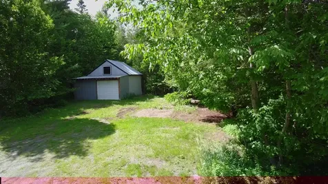 9 Grant Drive Dover-foxcroft ME 04426