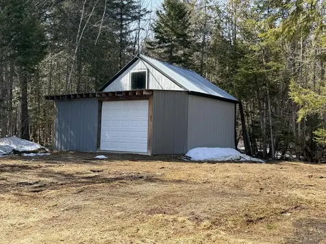 9 Grant Drive Dover-foxcroft ME 04426