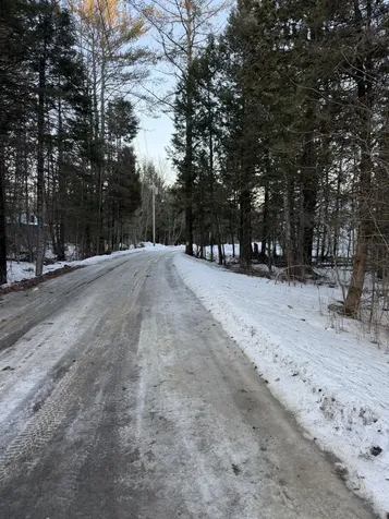 9 Grant Drive Dover-foxcroft ME 04426