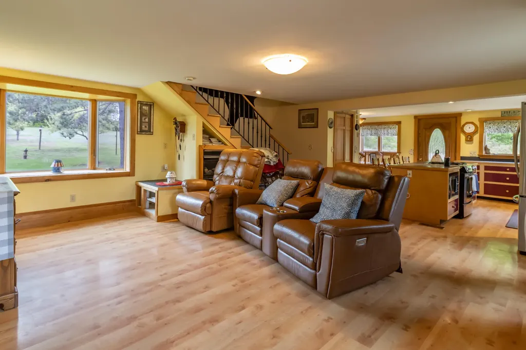 303 Williams Road Bradford ME 04410