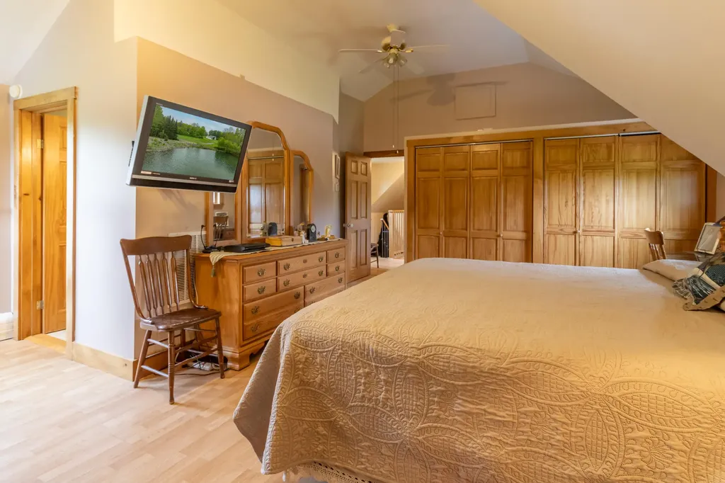 303 Williams Road Bradford ME 04410