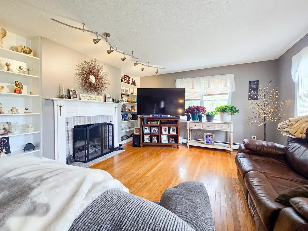 7 Fox Run Road Orland ME 04472
