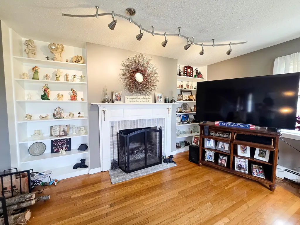 7 Fox Run Road Orland ME 04472