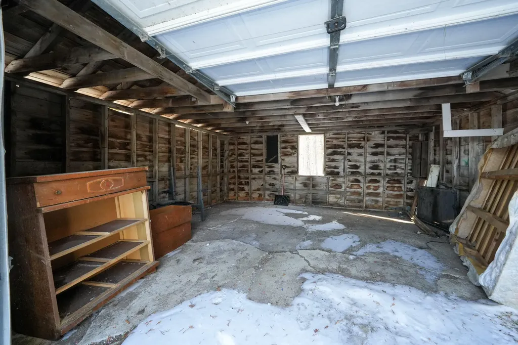 223 Coldbrook Road Hampden ME 04444