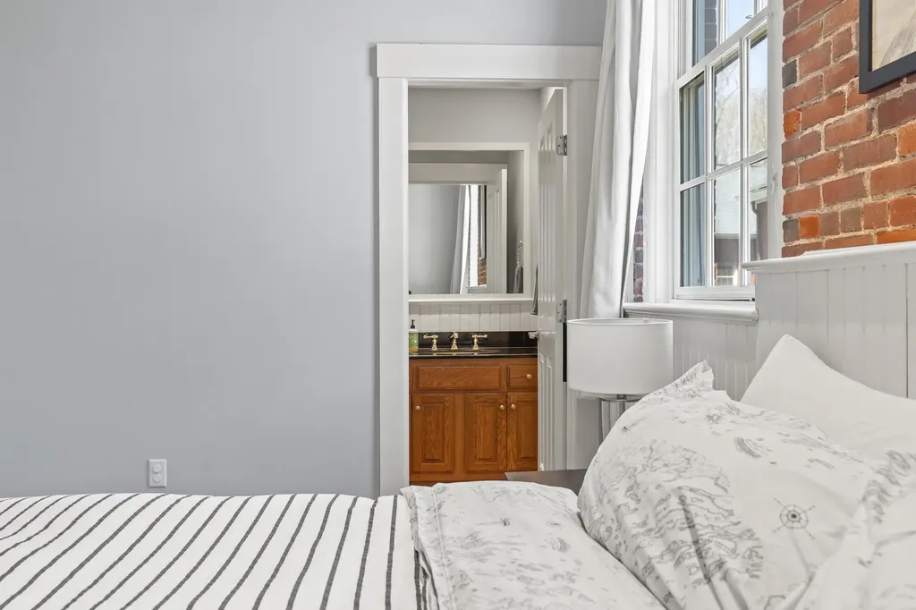 6 Quartermaster Court Portland ME 04109