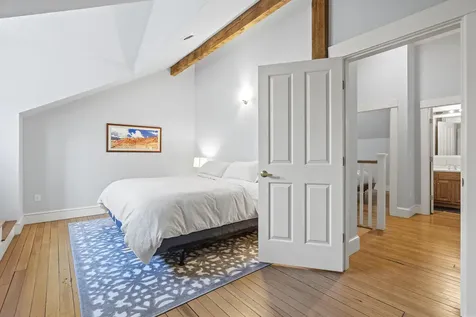 6 Quartermaster Court Portland ME 04109