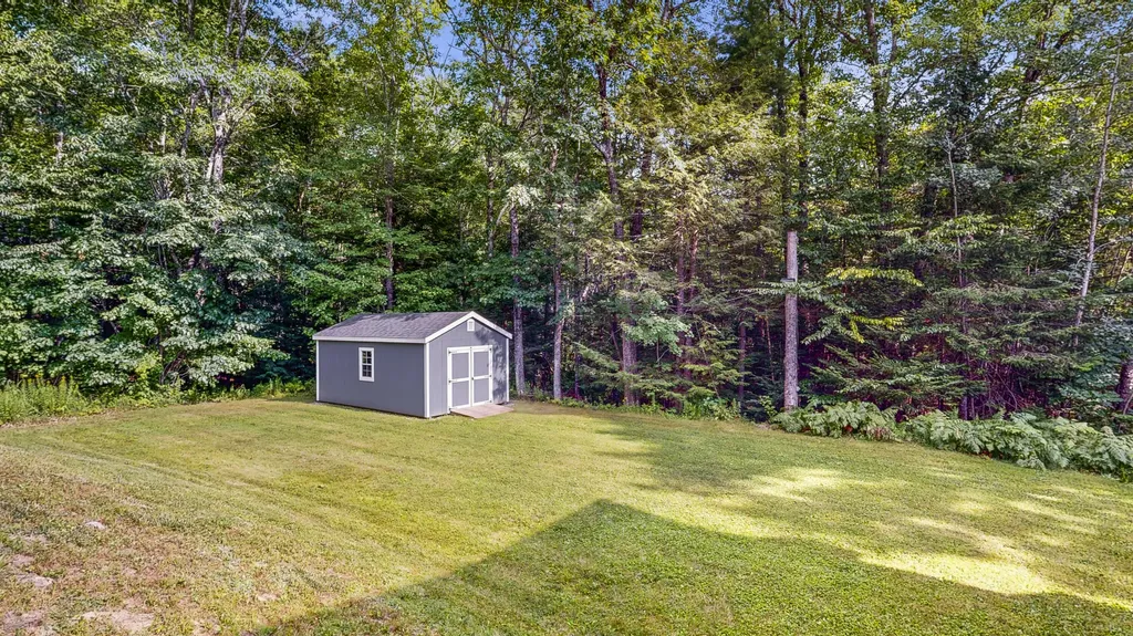59 Waters Edge Drive Lewiston ME 04240