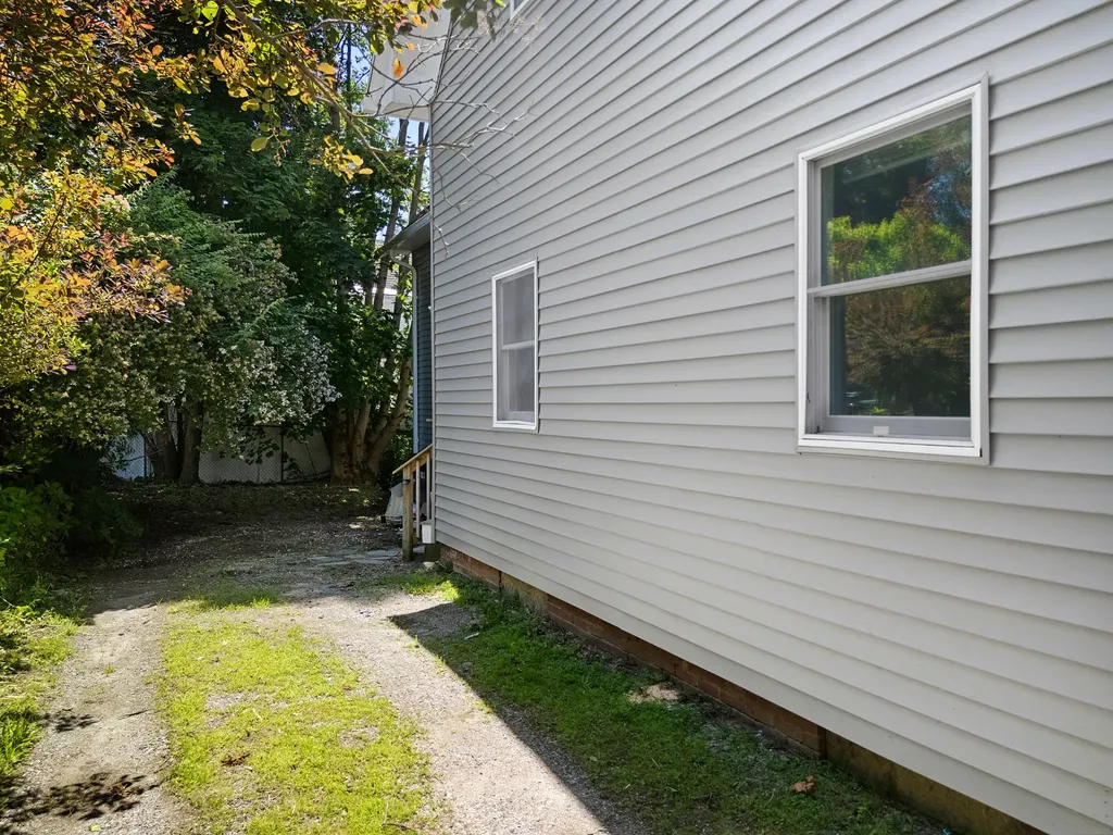 30 - 32 Granite Street Rockland ME 04841