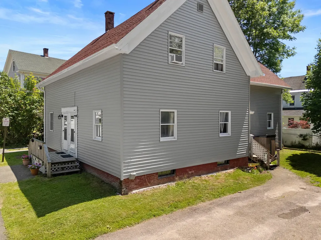 30 - 32 Granite Street Rockland ME 04841