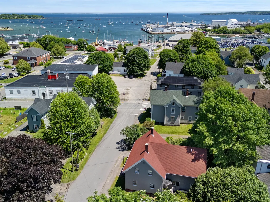 30 - 32 Granite Street Rockland ME 04841