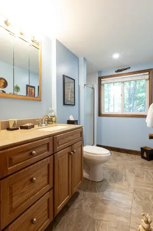 1025 Douglas Drive Northport ME 04849