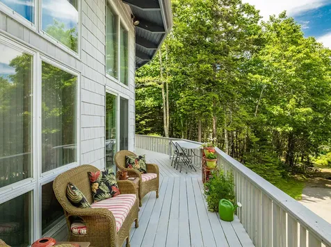 1025 Douglas Drive Northport ME 04849
