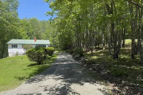 16 Evergreen Estates Road Nobleboro ME 04555