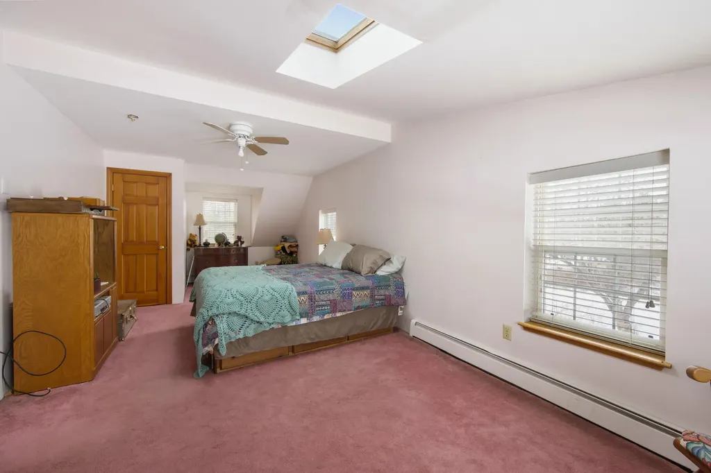 30 Lewis Road Hermon ME 04401