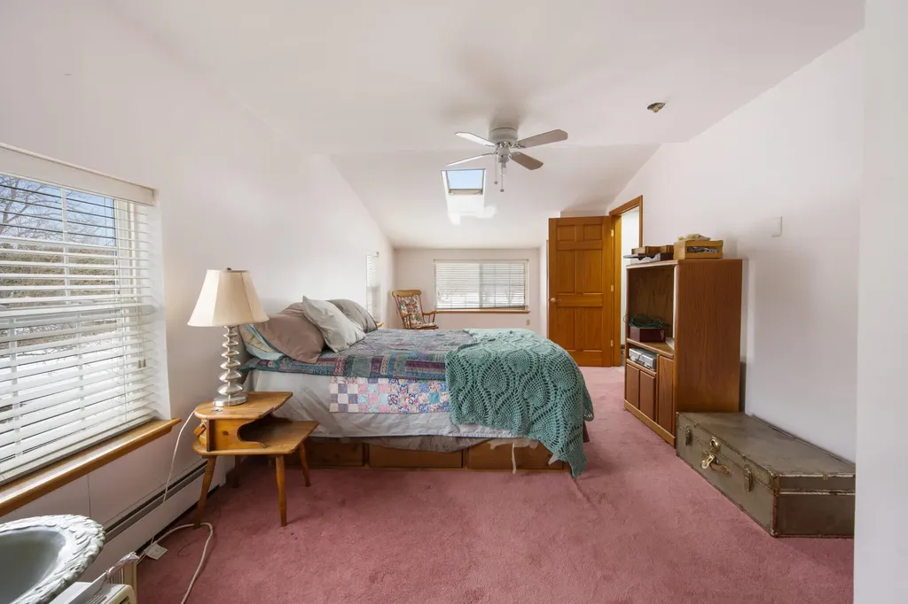 30 Lewis Road Hermon ME 04401