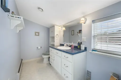 30 Lewis Road Hermon ME 04401