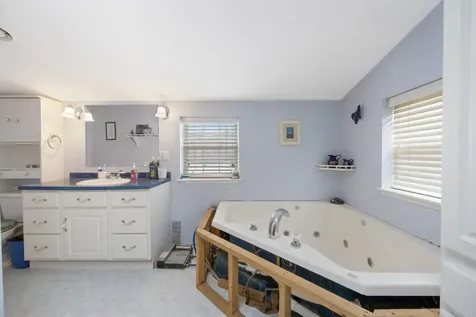 30 Lewis Road Hermon ME 04401