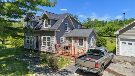 30 Lewis Road Hermon ME 04401
