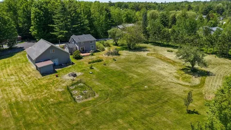 30 Lewis Road Hermon ME 04401