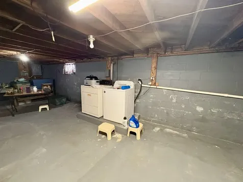 16 Lagrange Road Howland ME 04448