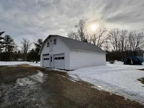 16 Lagrange Road Howland ME 04448