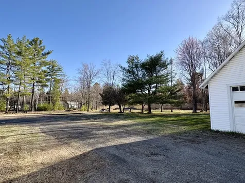 16 Lagrange Road Howland ME 04448