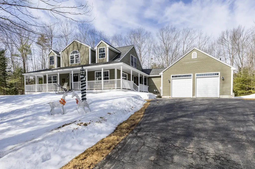38 Heather Lane Hollis ME 04042