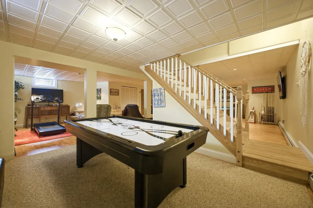 38 Heather Lane Hollis ME 04042
