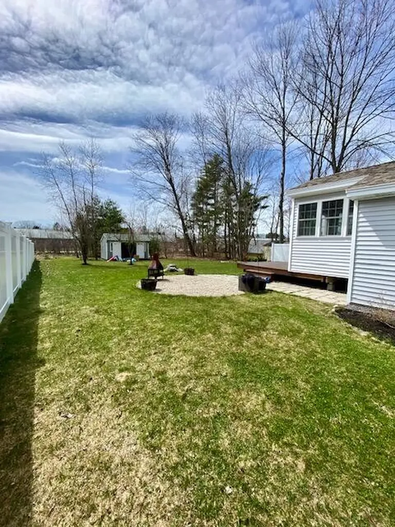 4 Geranium Drive Gorham ME 04038