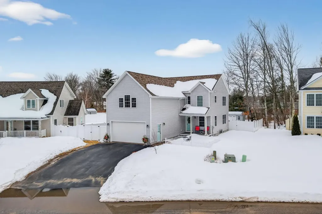 4 Geranium Drive Gorham ME 04038