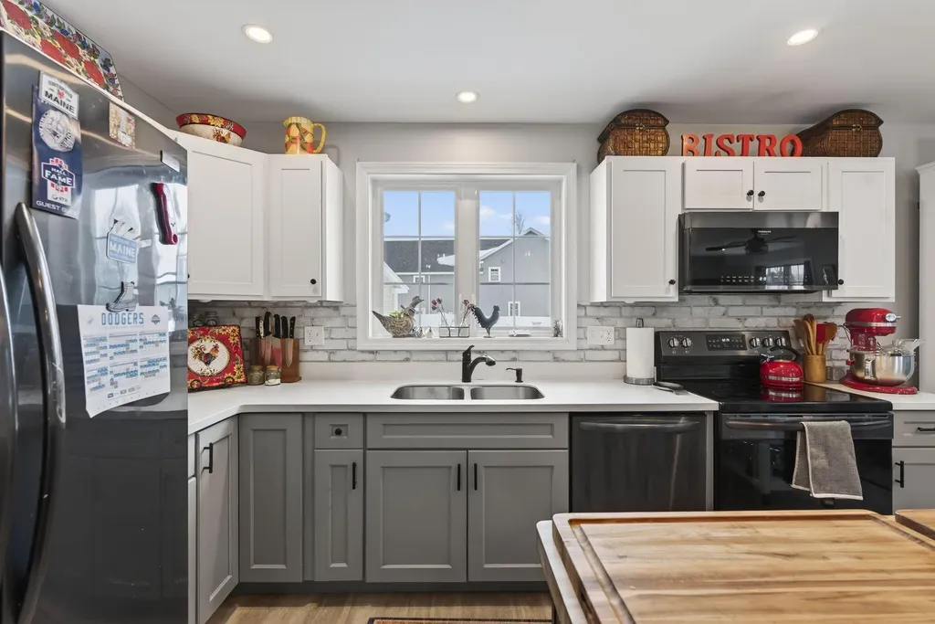 4 Geranium Drive Gorham ME 04038