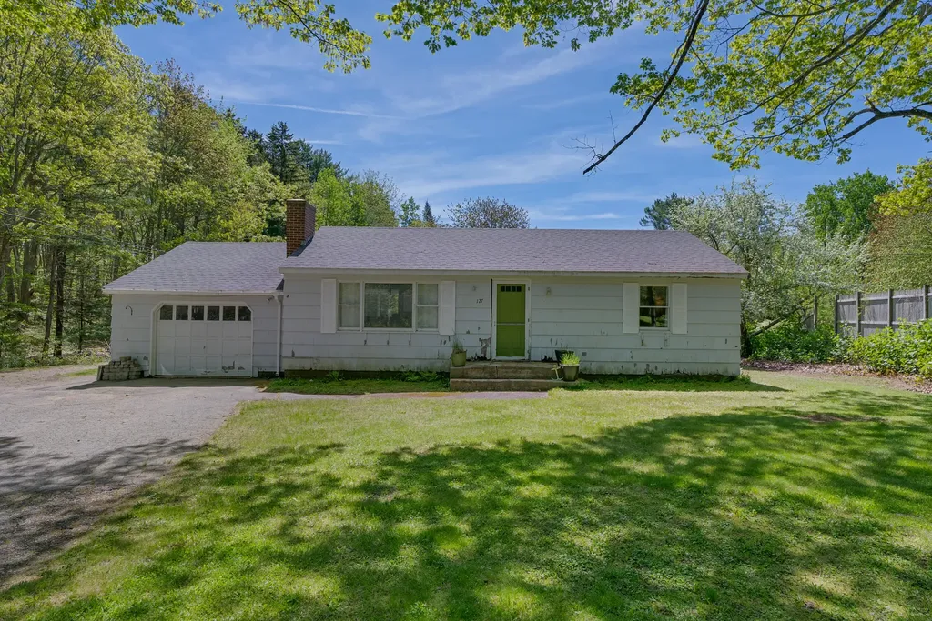127 Wildes District Road Kennebunkport ME 04046