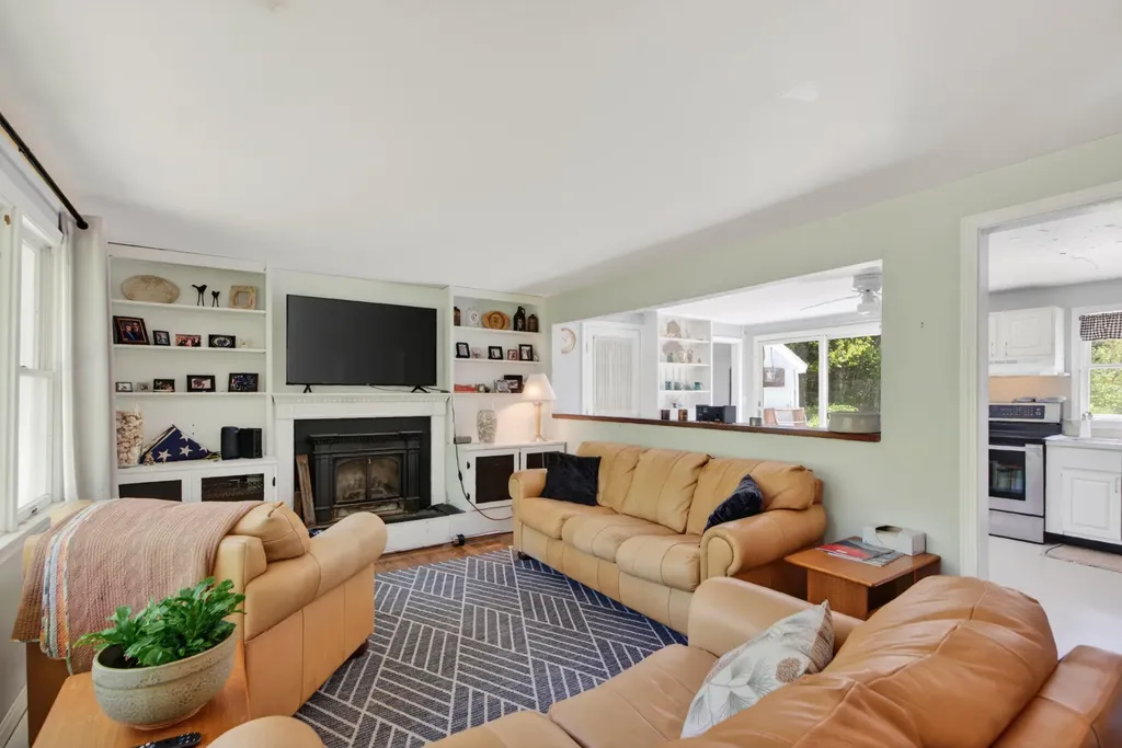 127 Wildes District Road Kennebunkport ME 04046