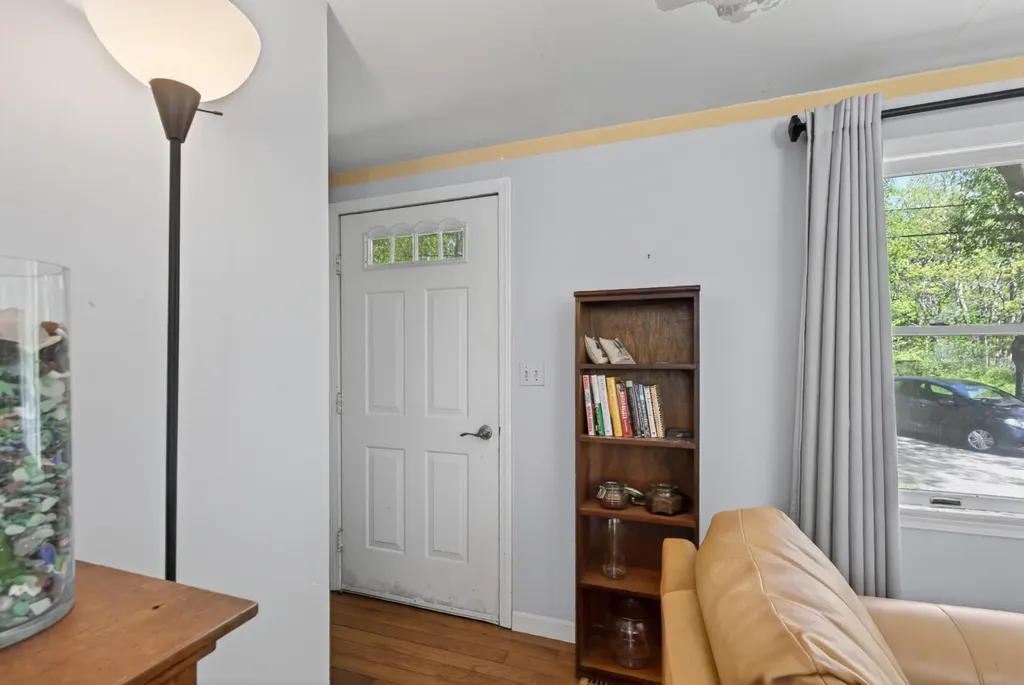 127 Wildes District Road Kennebunkport ME 04046