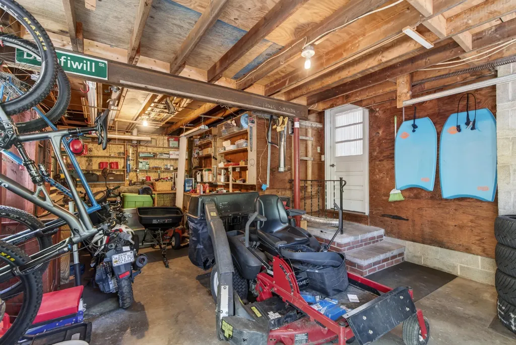 127 Wildes District Road Kennebunkport ME 04046