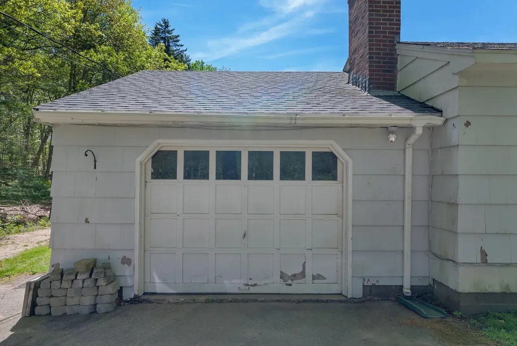 127 Wildes District Road Kennebunkport ME 04046