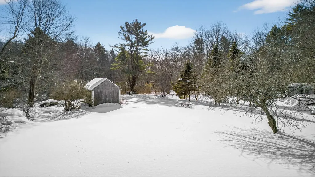 127 Wildes District Road Kennebunkport ME 04046