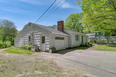 127 Wildes District Road Kennebunkport ME 04046