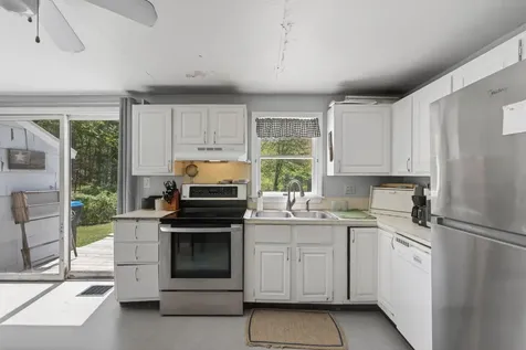 127 Wildes District Road Kennebunkport ME 04046